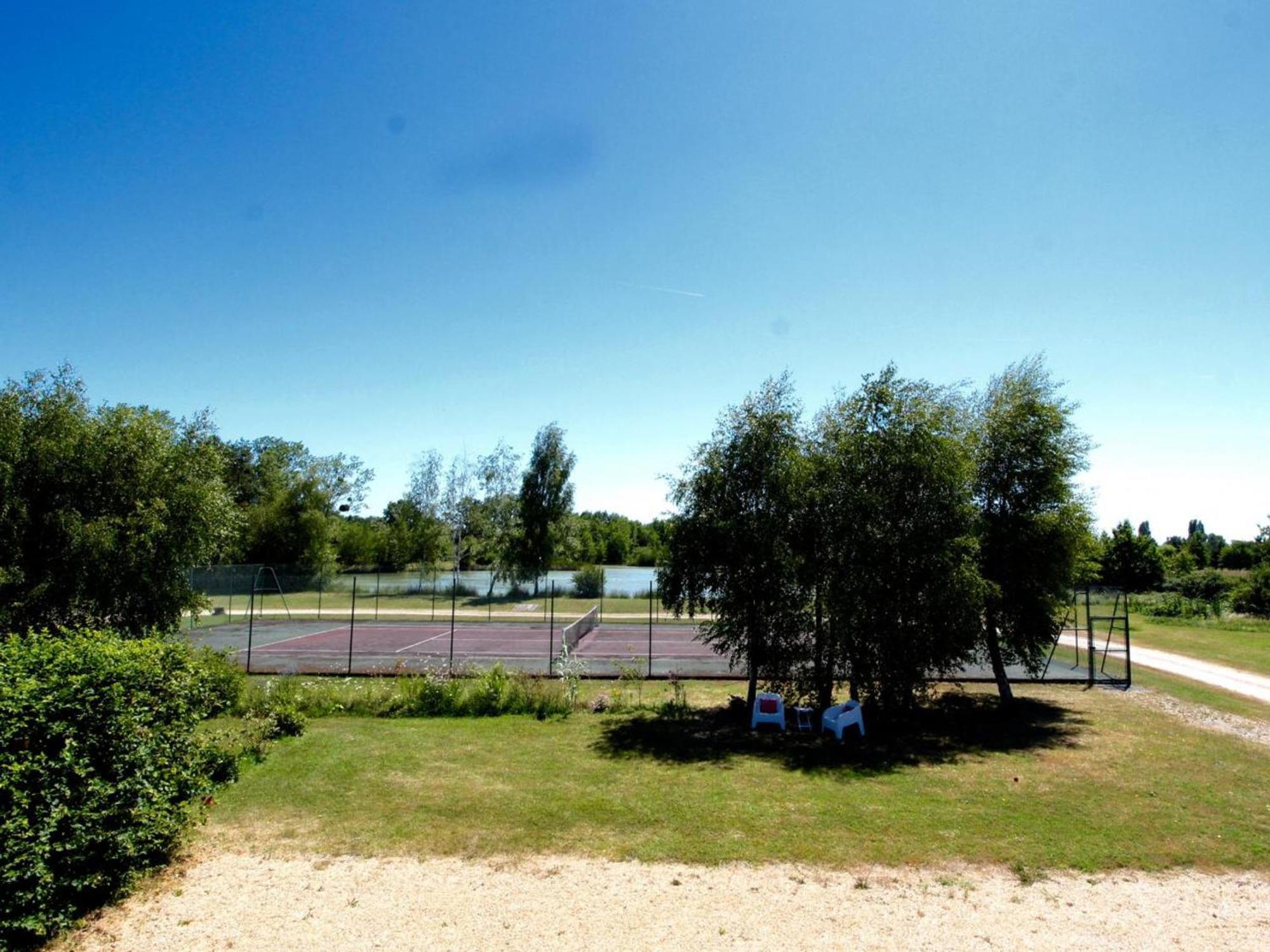 Gite Rustique A Cheverny: Nature, Tennis, Animaux Bienvenus, Peche Et Chateaux De La Loire A Proximite - Fr-1-491-366 Exterior photo